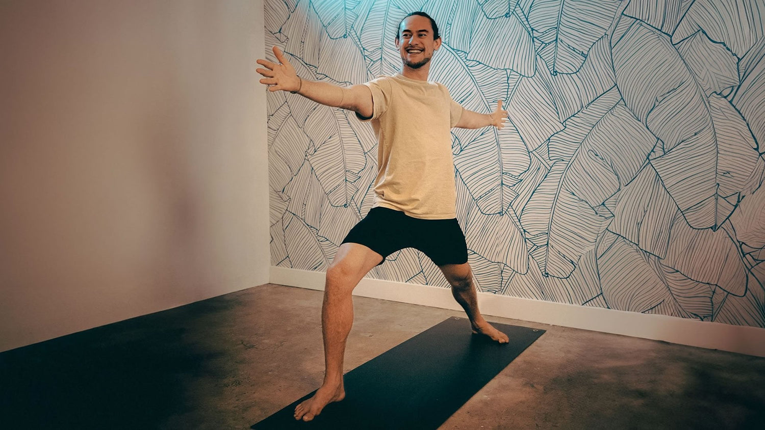 Mens yoga wear
